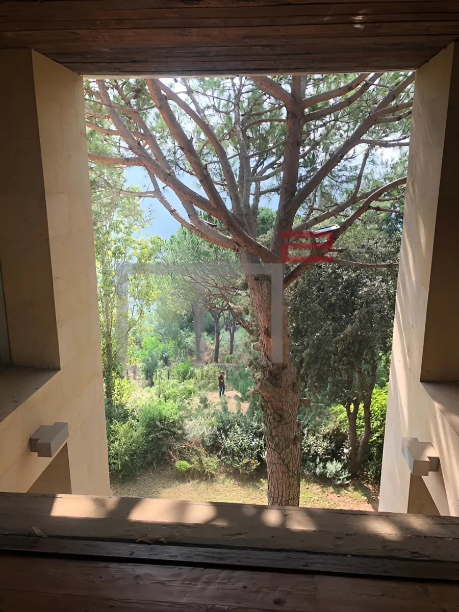 Villa for rent in Beit Meri