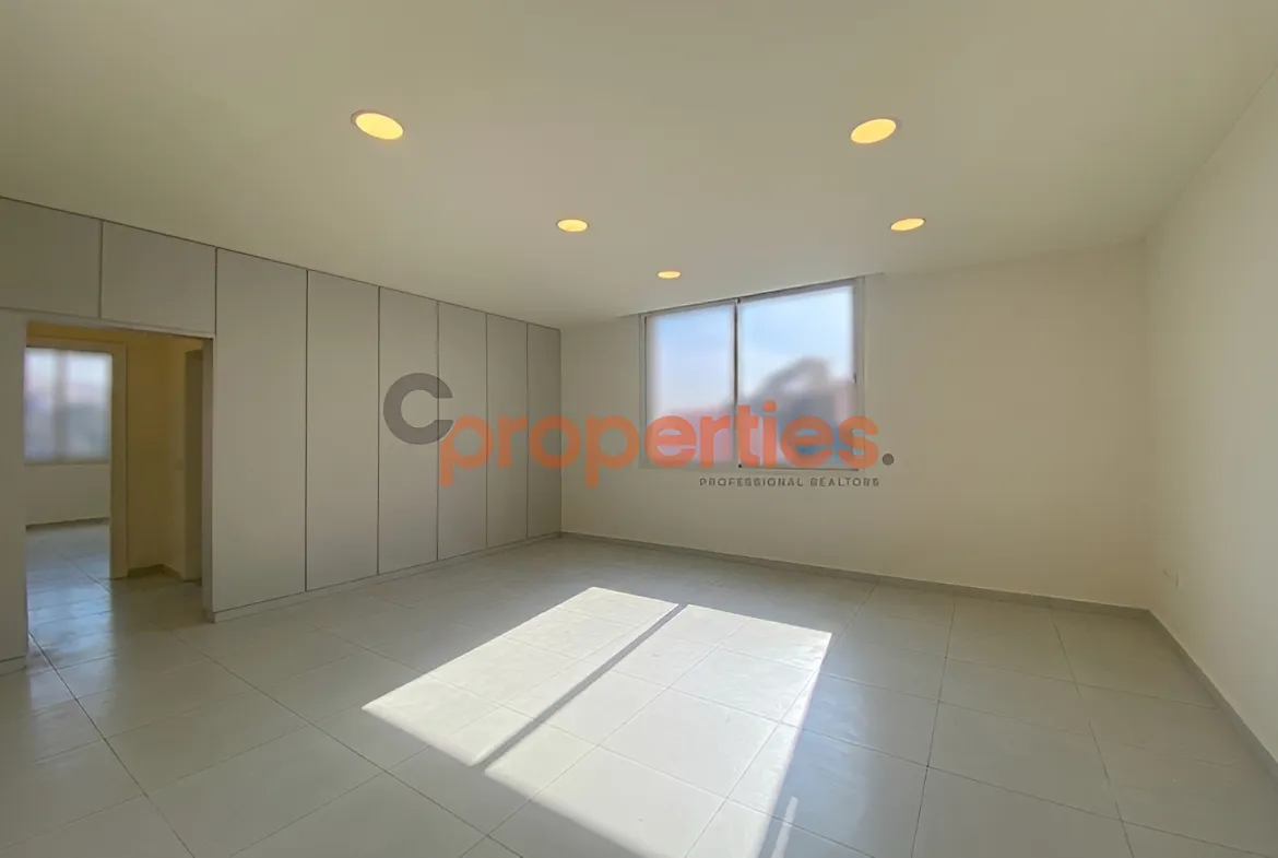 Office for Rent in Antelias