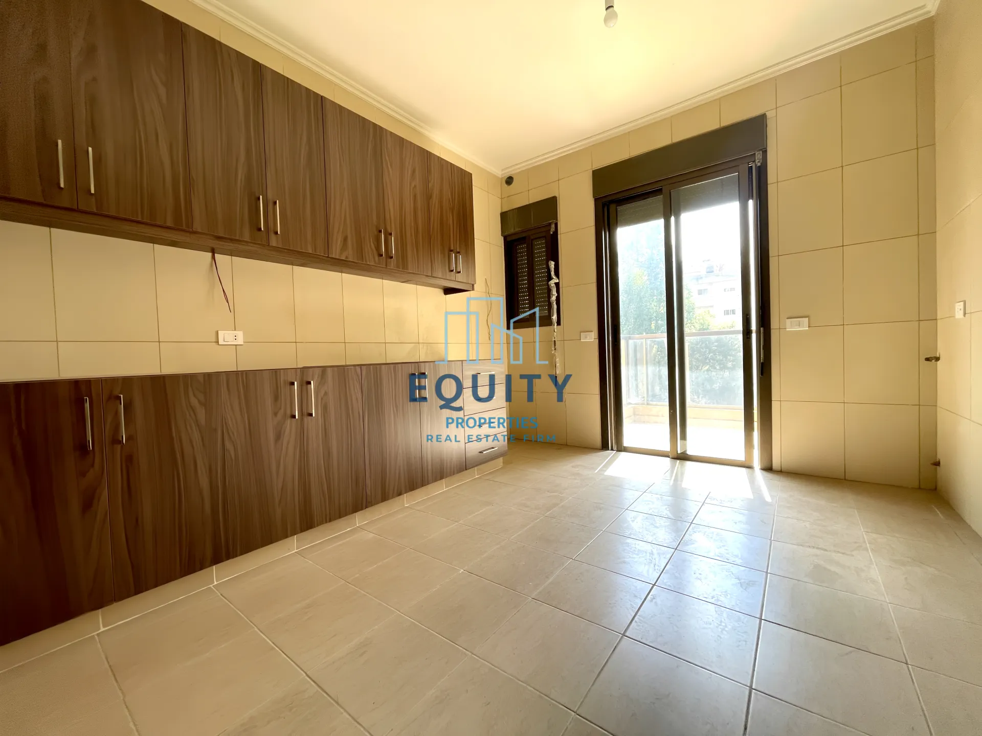 Apartment for sale in Achkout - 3 bed, 3 bath