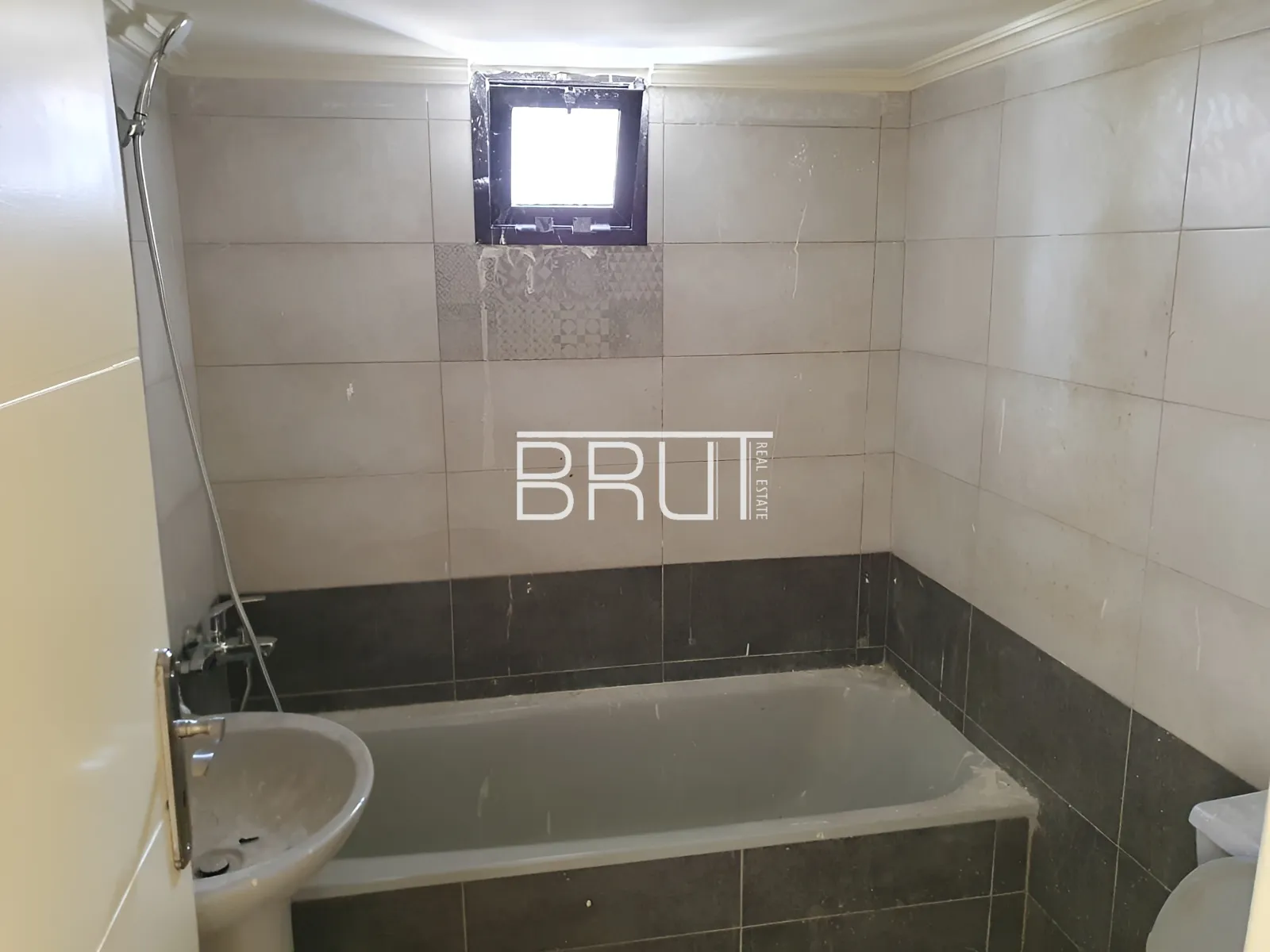 Apartment for Sale in Sarba