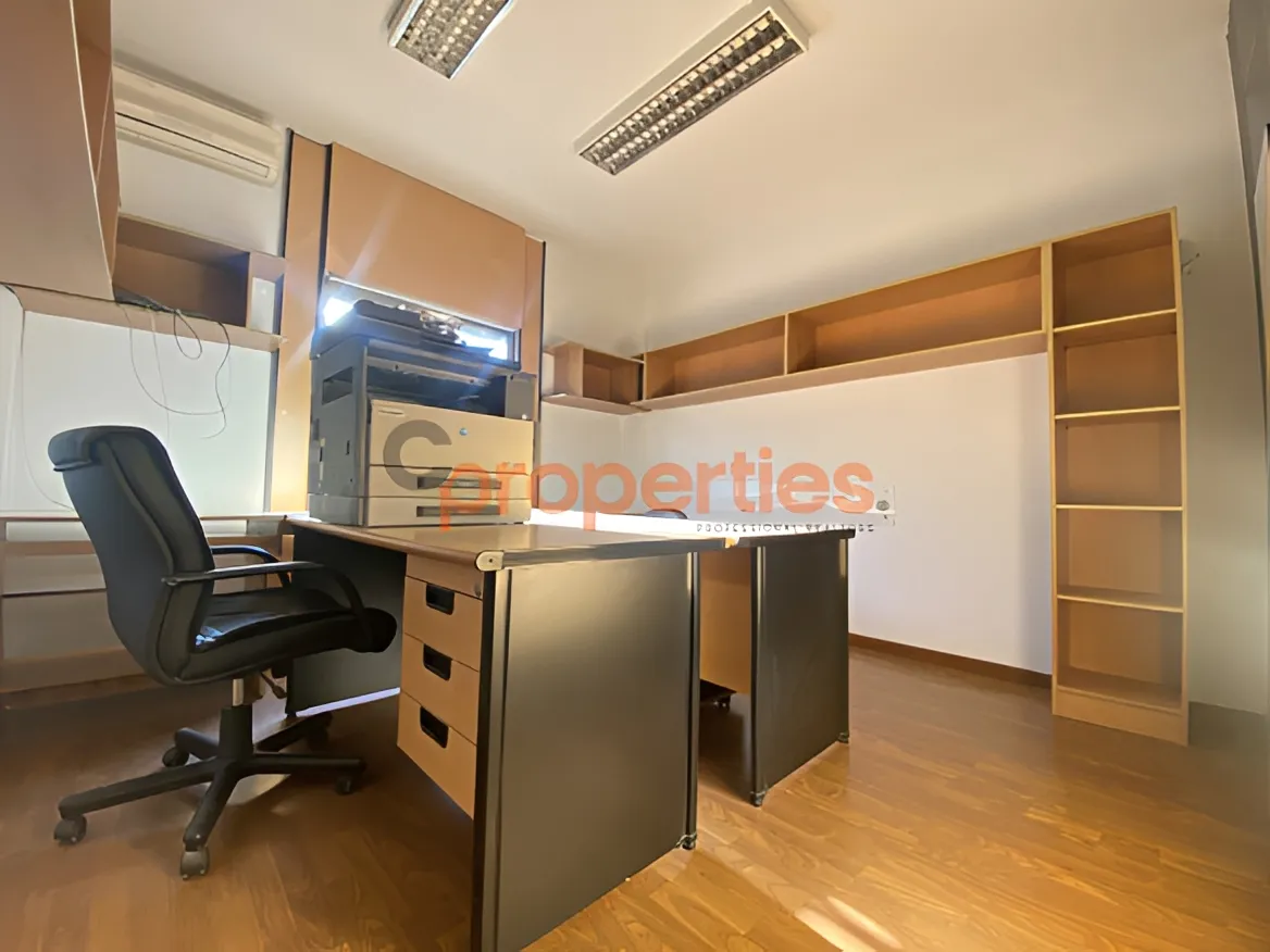 Office for Rent in Zalqa
