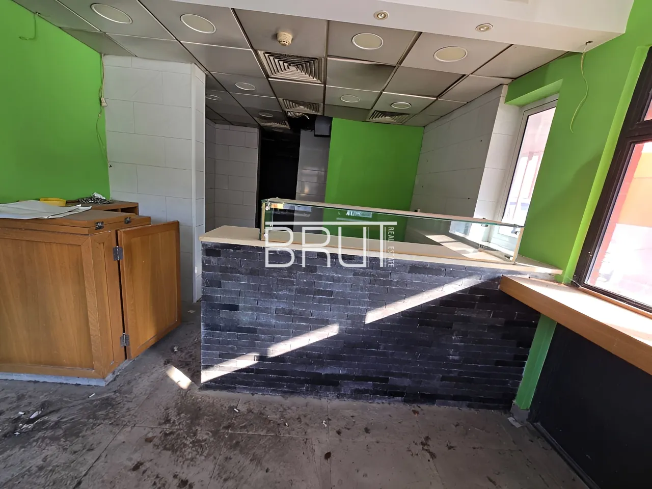 Shop For Sale in Sarba