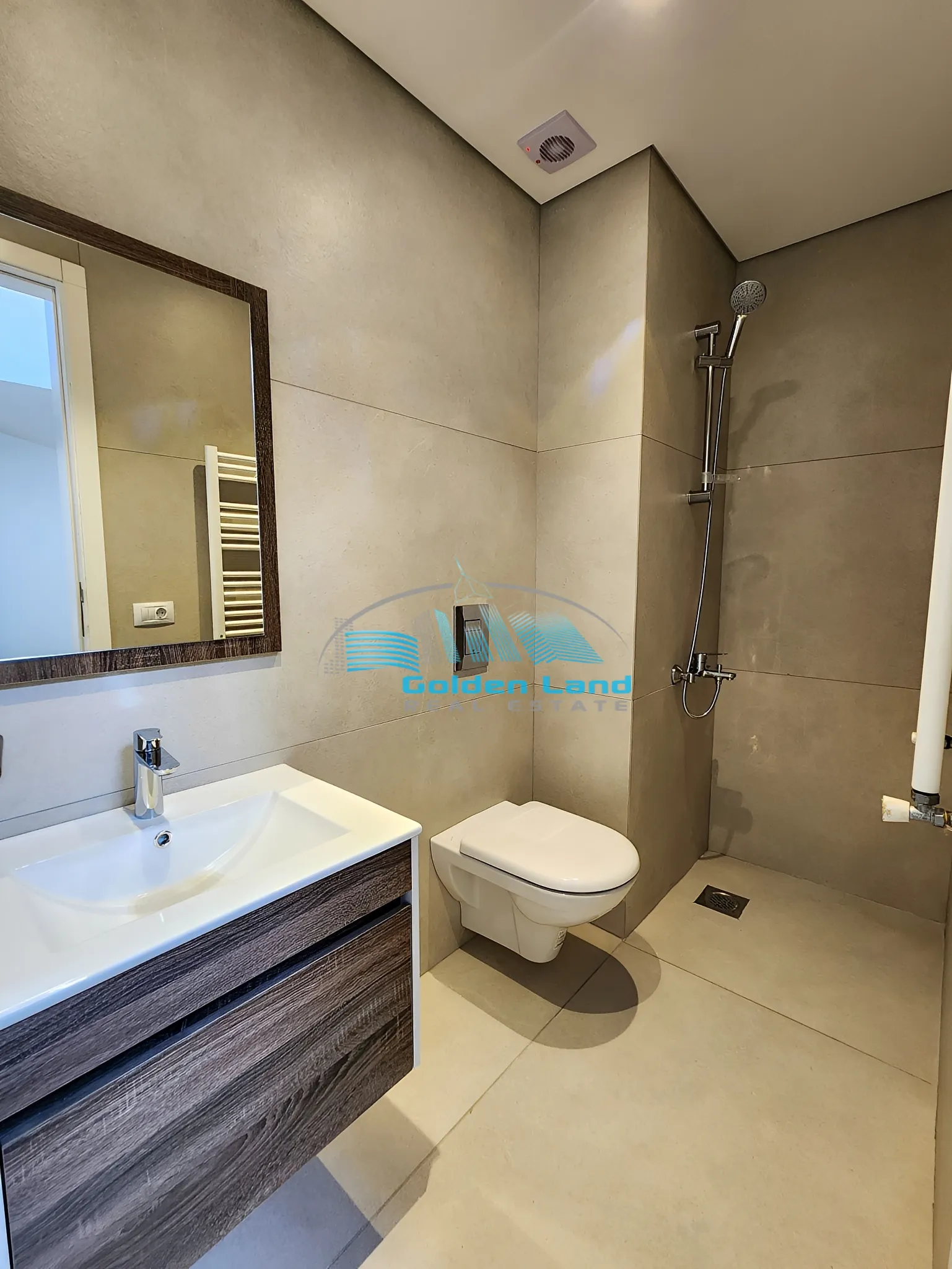 Duplex for Sale in Zaarour