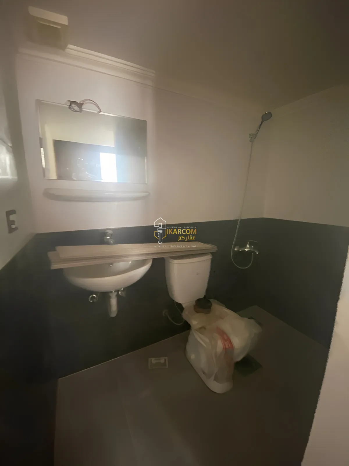 Apartment for Sale in Ain Saade