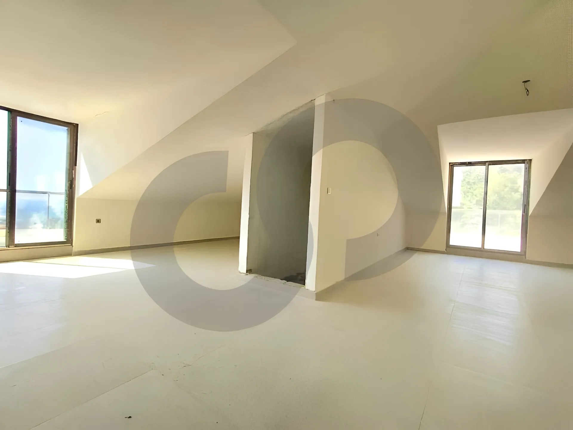 Apartment for Sale in Tilal Ain Saadeh