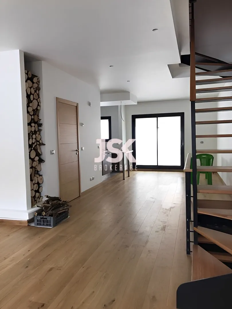Triplex for Sale in Faqra