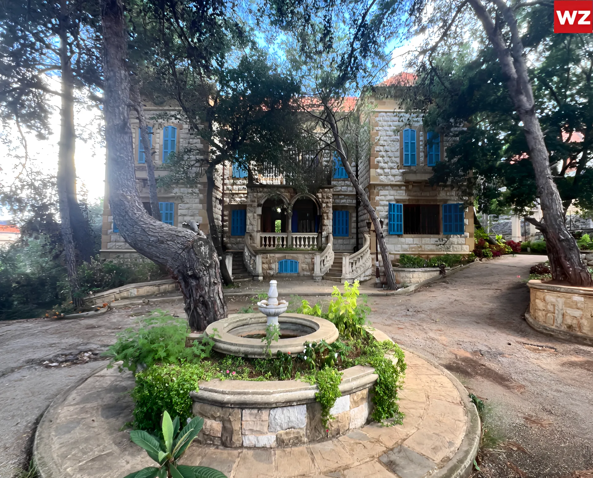 Villa for Sale in Cornet Chahwan