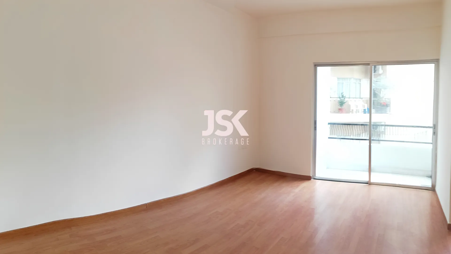 Office for Rent in Achrafieh