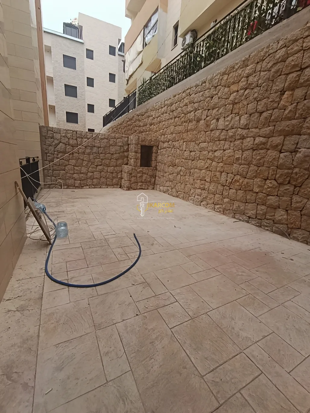 Apartment for sale in Mar Chaaya, Lebanon - 2 bed, 4 bath