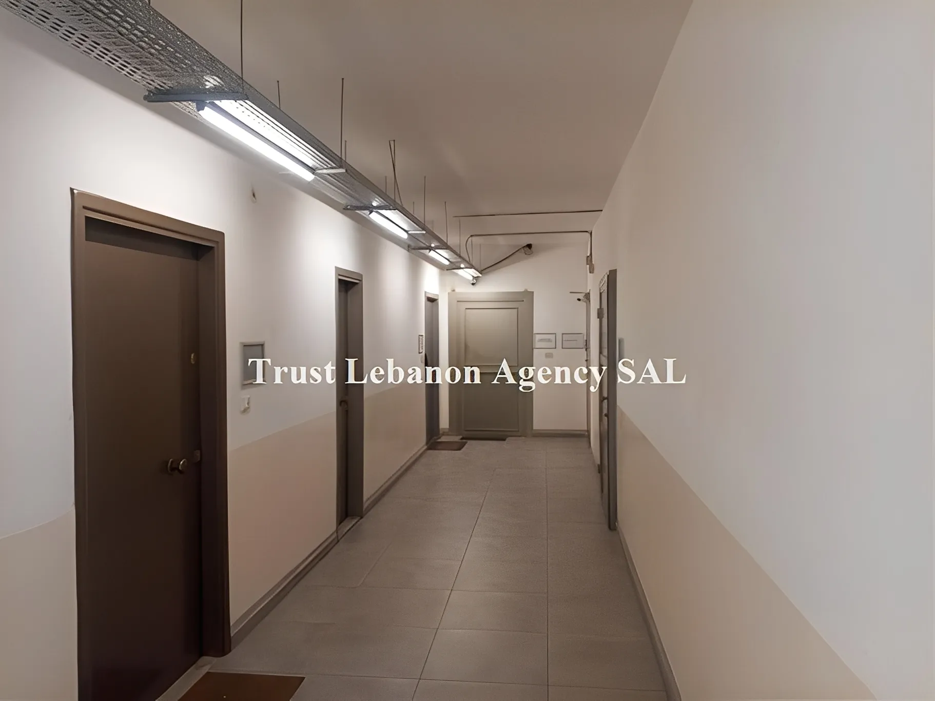 Office for rent in Beirut, Medawar