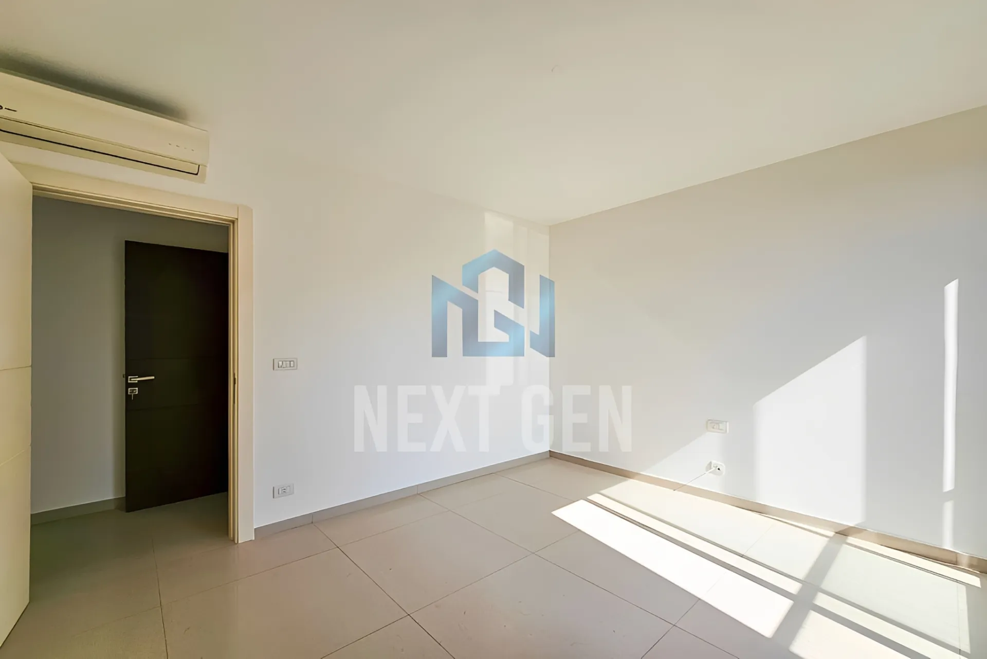 Apartment for sale in Ras, Bayrut, Lebanon