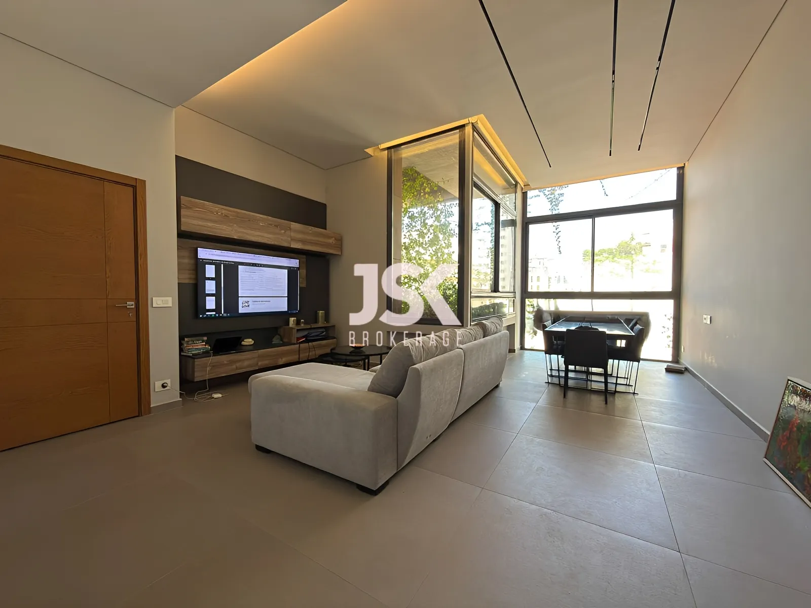 Loft for Sale in Achrafieh - 2 bed