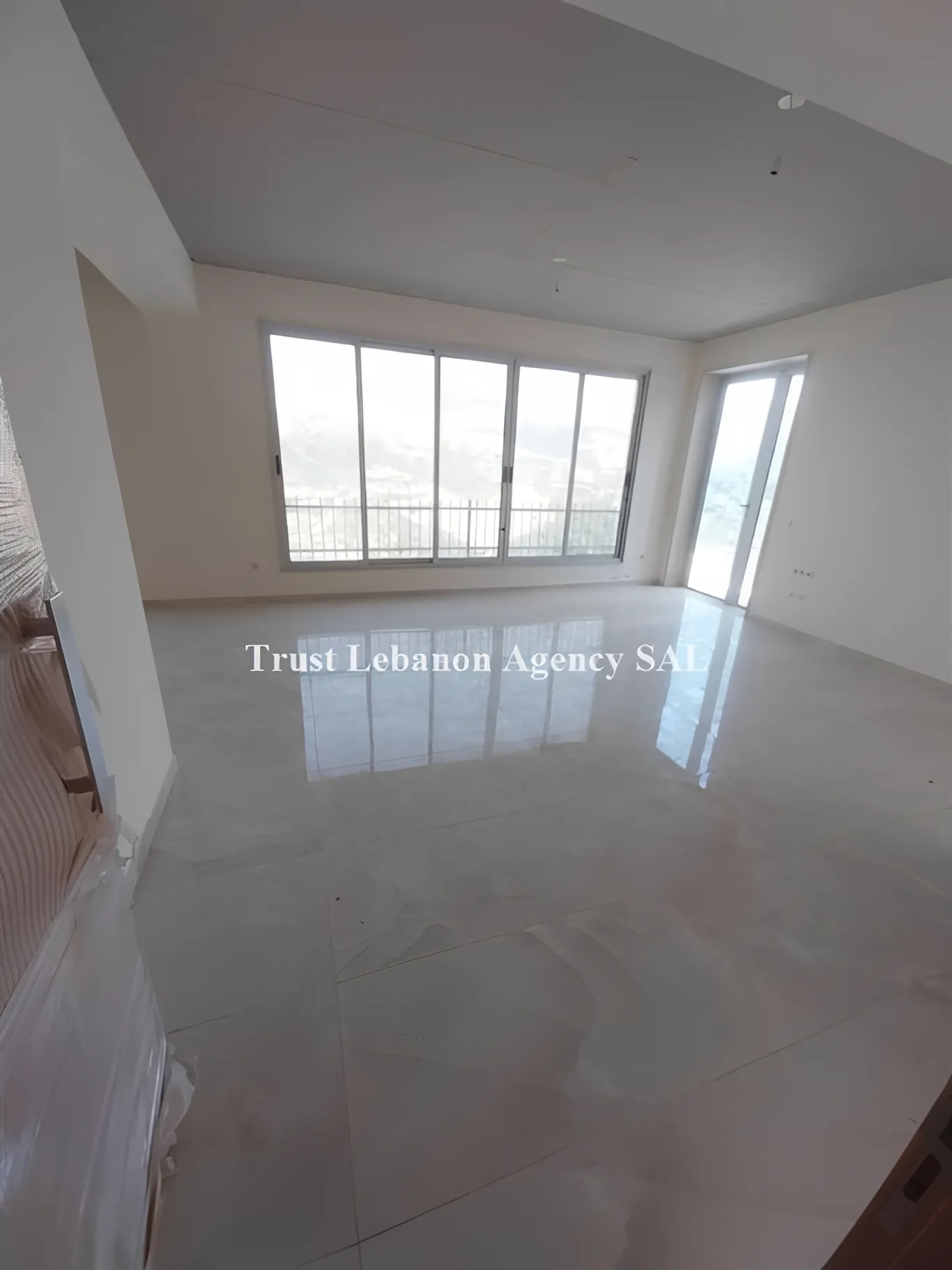 Apartment for Sale in Baabda, Louaizeh