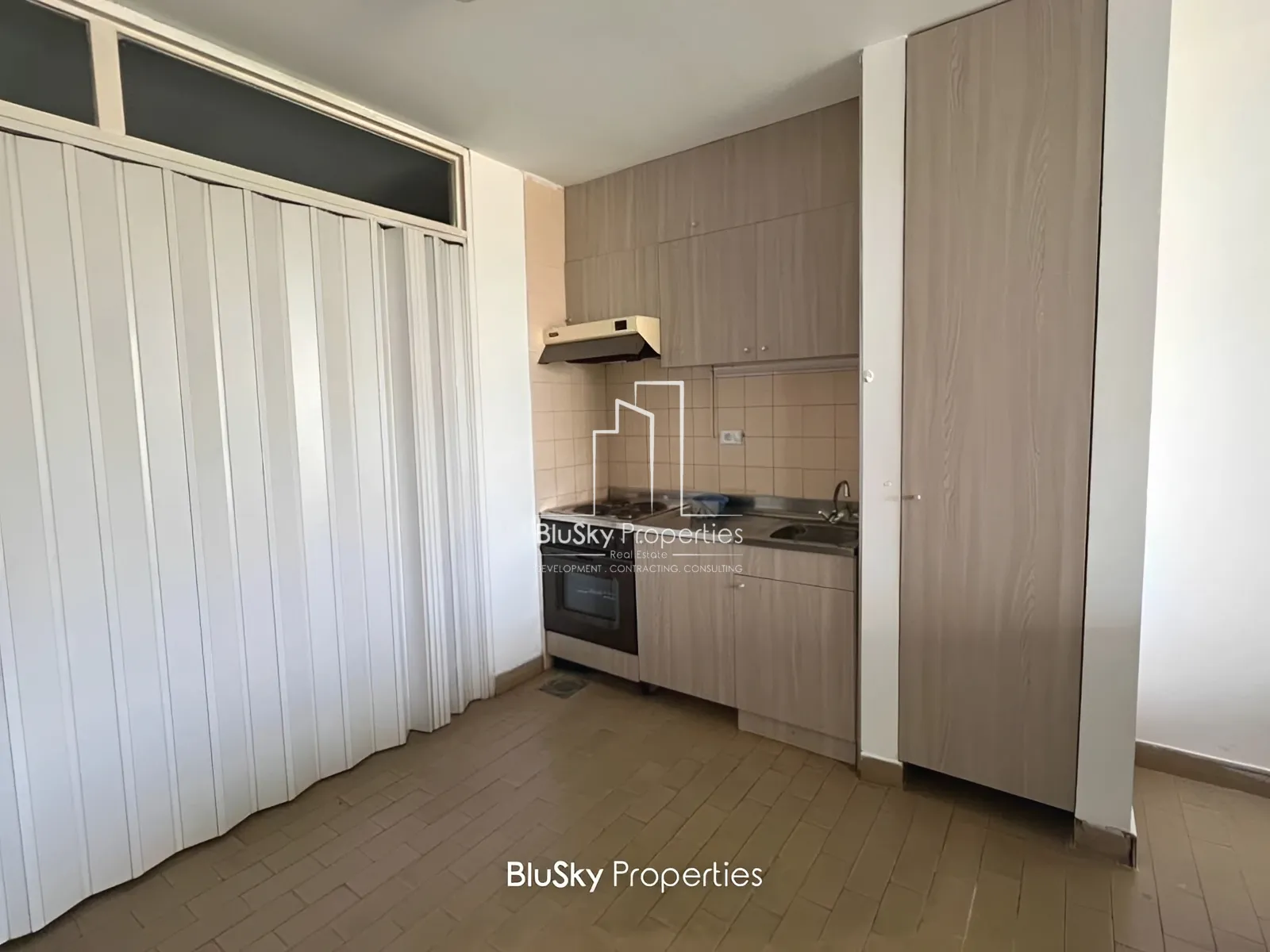 Chalet for Sale in Tabarja - 1 bed, 1 bath