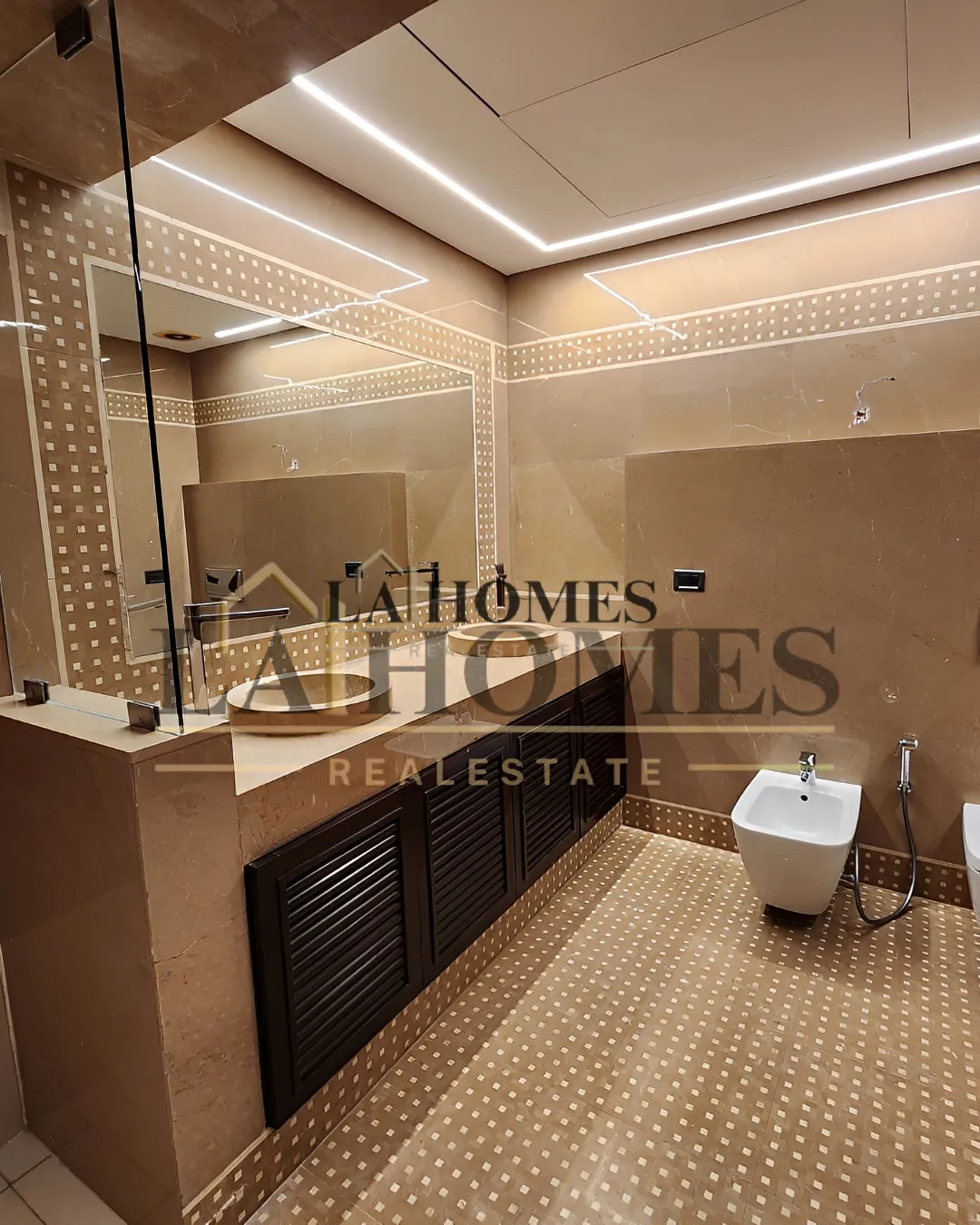 Apartment for sale in Ain El Tineh
