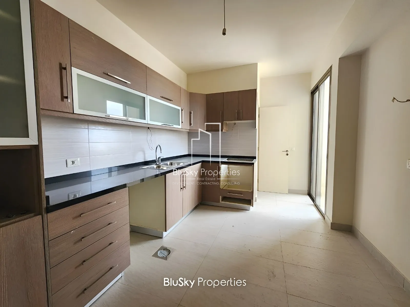 Apartment for Sale in Jdeideh - 3 bed, 3 bath