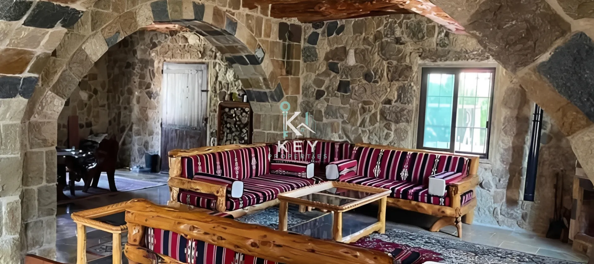 Villa for sale in Yanouh, Lebanon - 3 bed, 2 bath