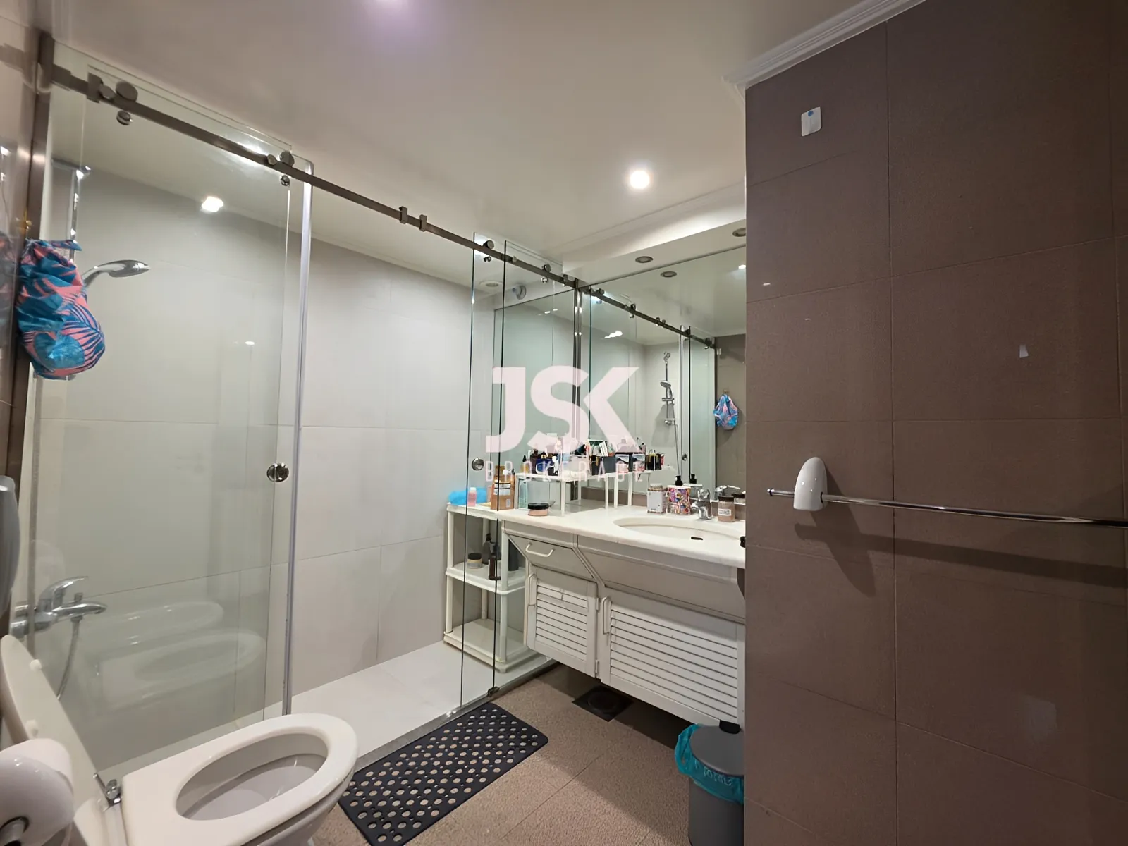 Apartment for Rent in Yarzeh