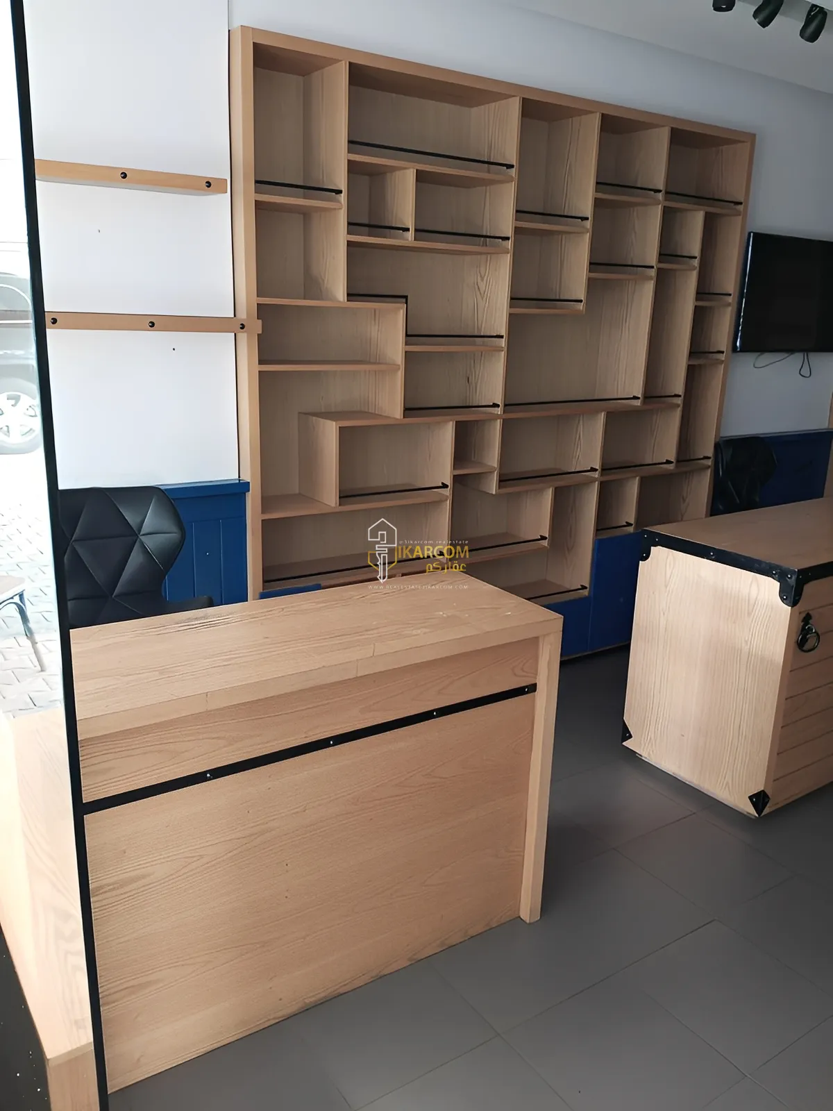 Shop For Rent in Achrafieh