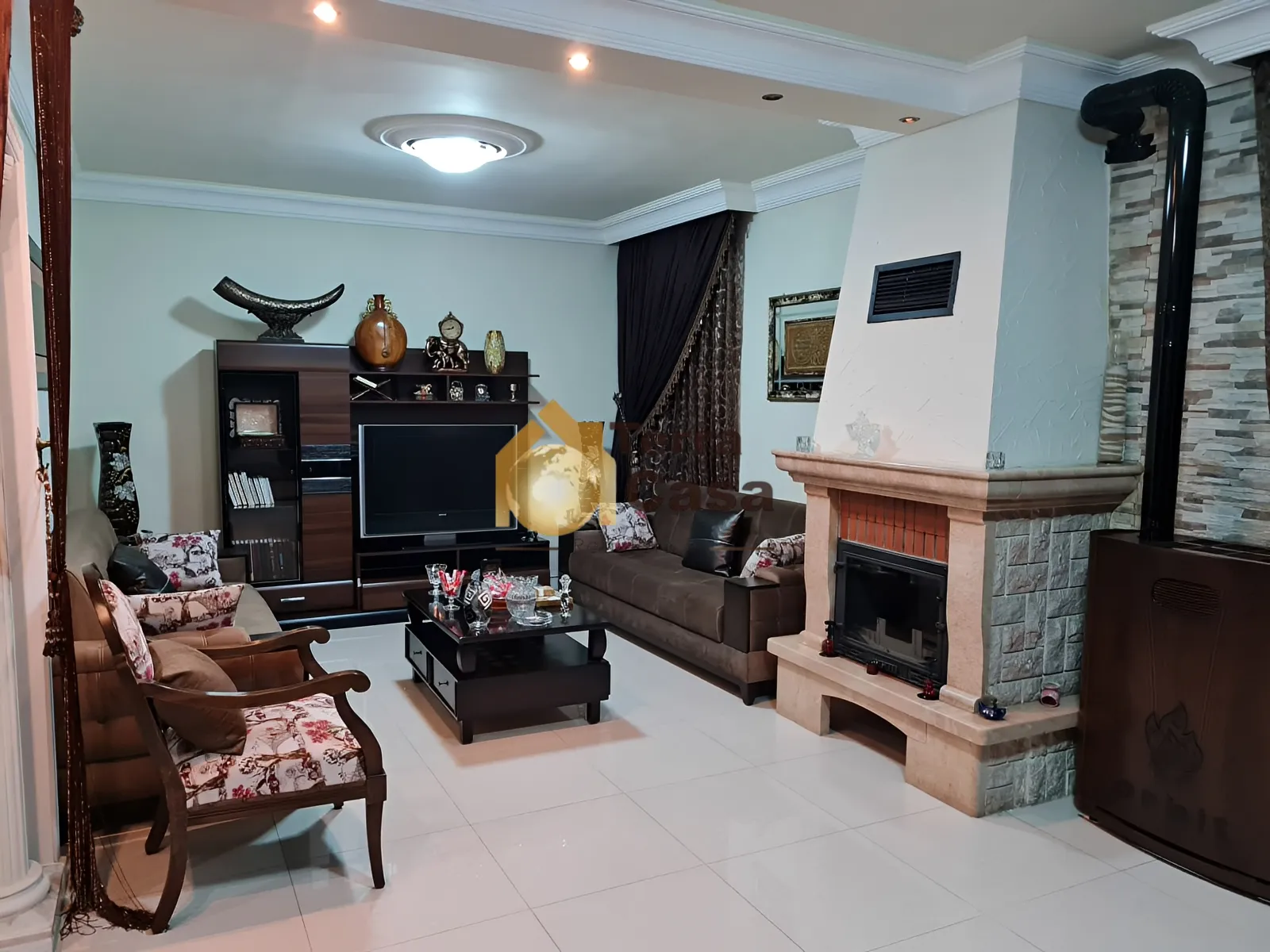 Villa for sale in Maalaka, Lebanon