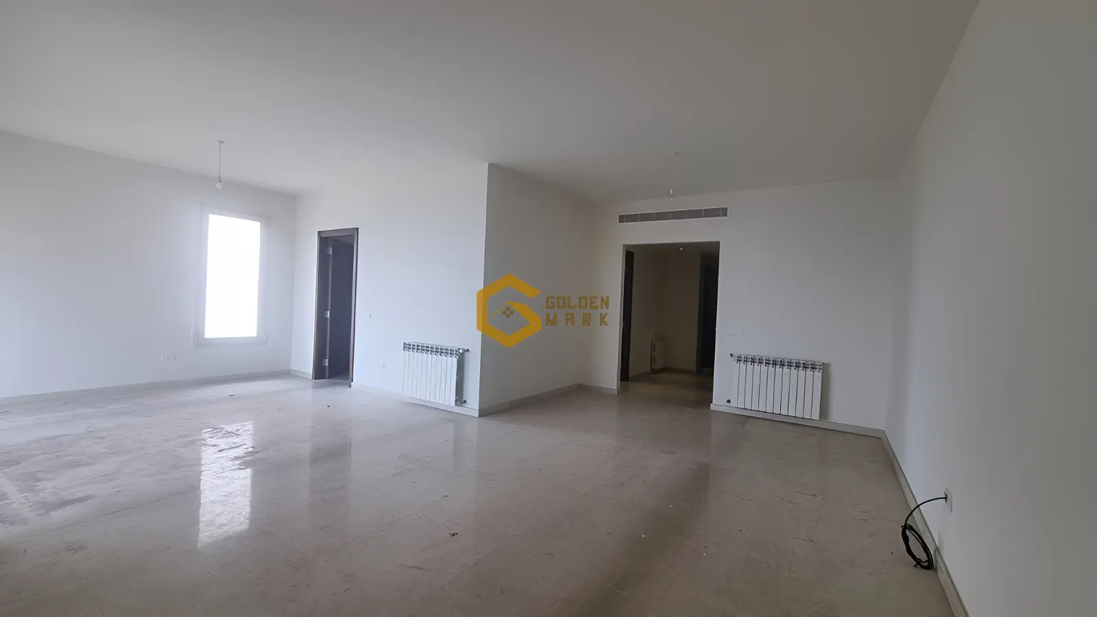 Apartment for Sale in Cornet Chahwan - 3 bed, 3 bath