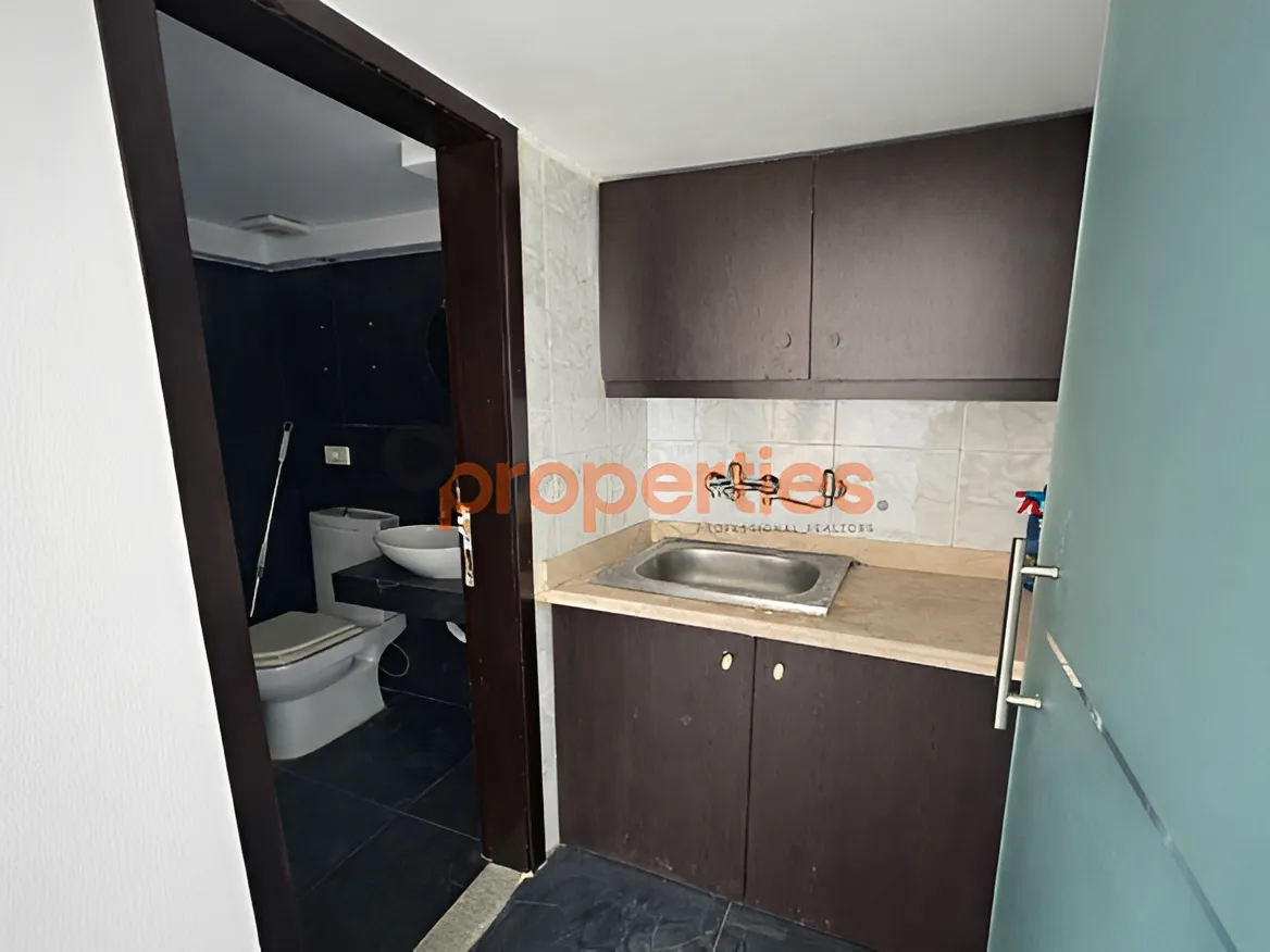 Office for Rent in Jdeideh