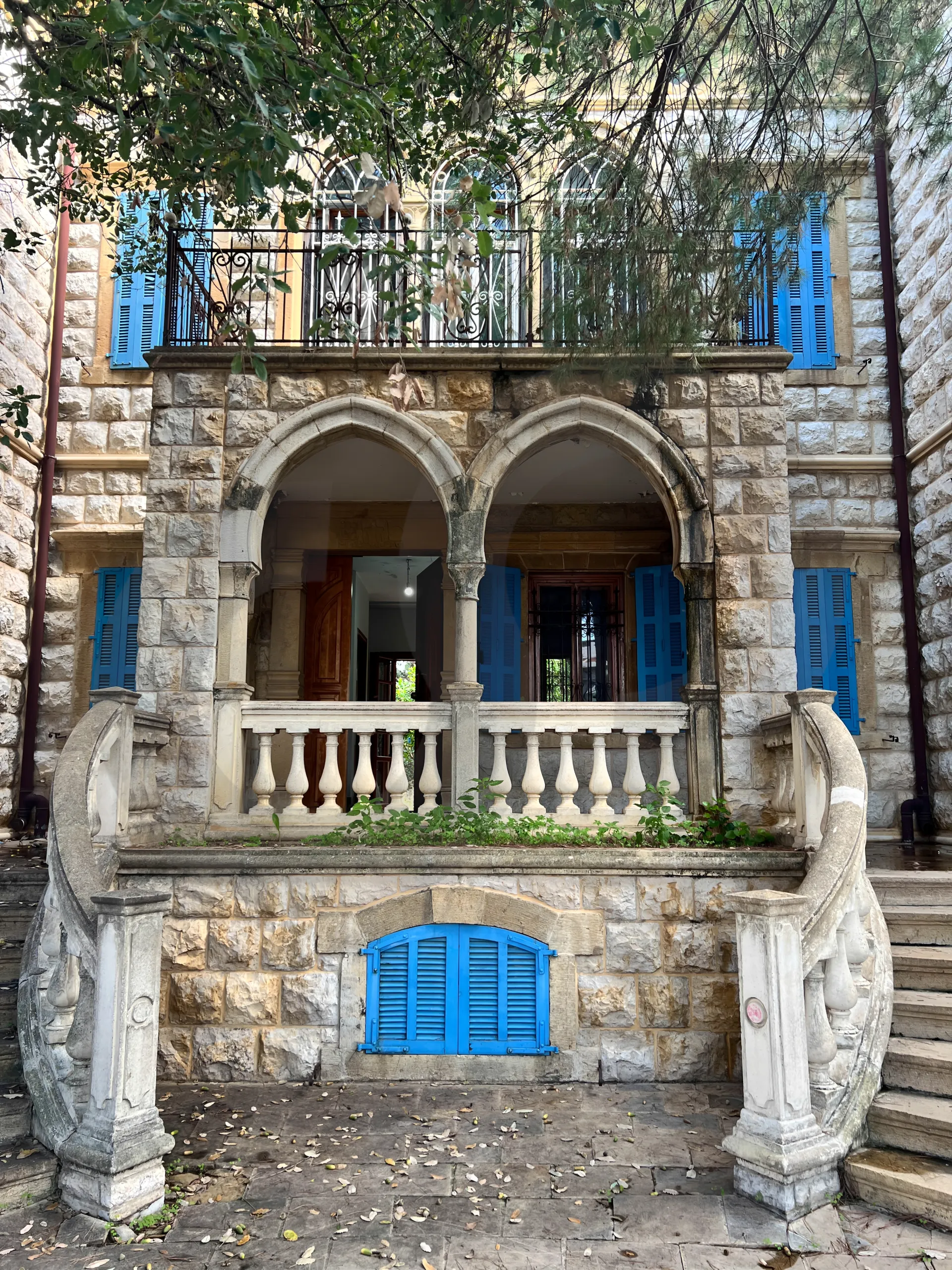 Villa for Sale in Cornet Chahwan