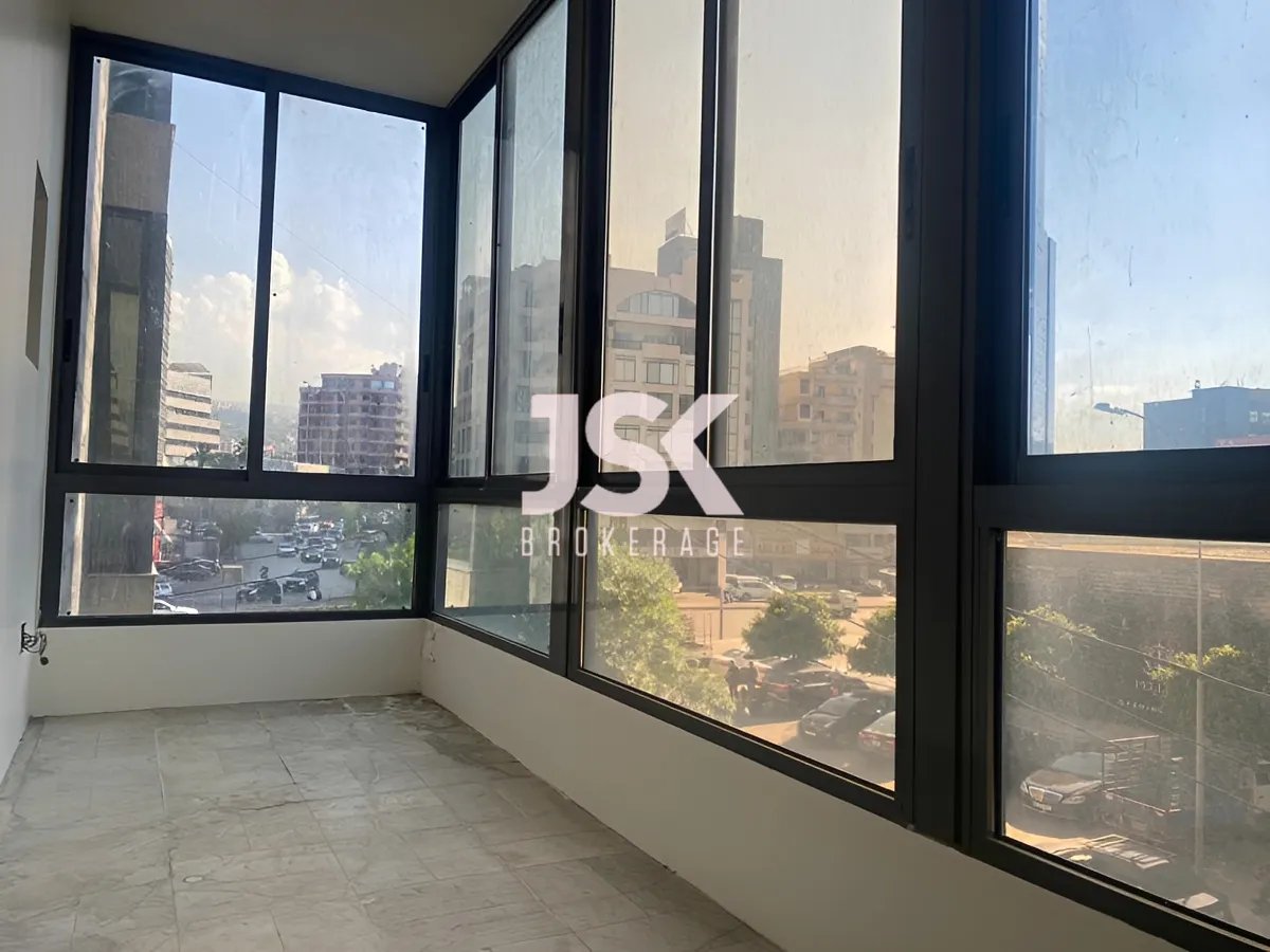 Office for Sale in Baouchriyeh