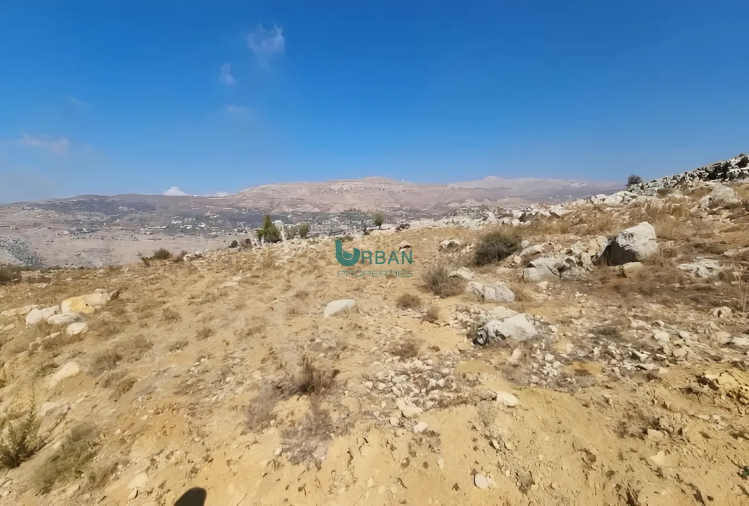 Land in Tartij, lebanon
