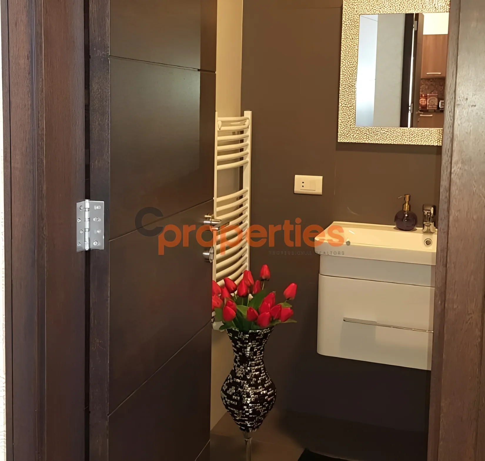 Apartment for Sale in Ain Saadeh