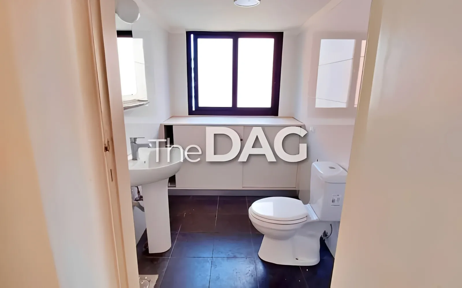 Office for rent in Badaro