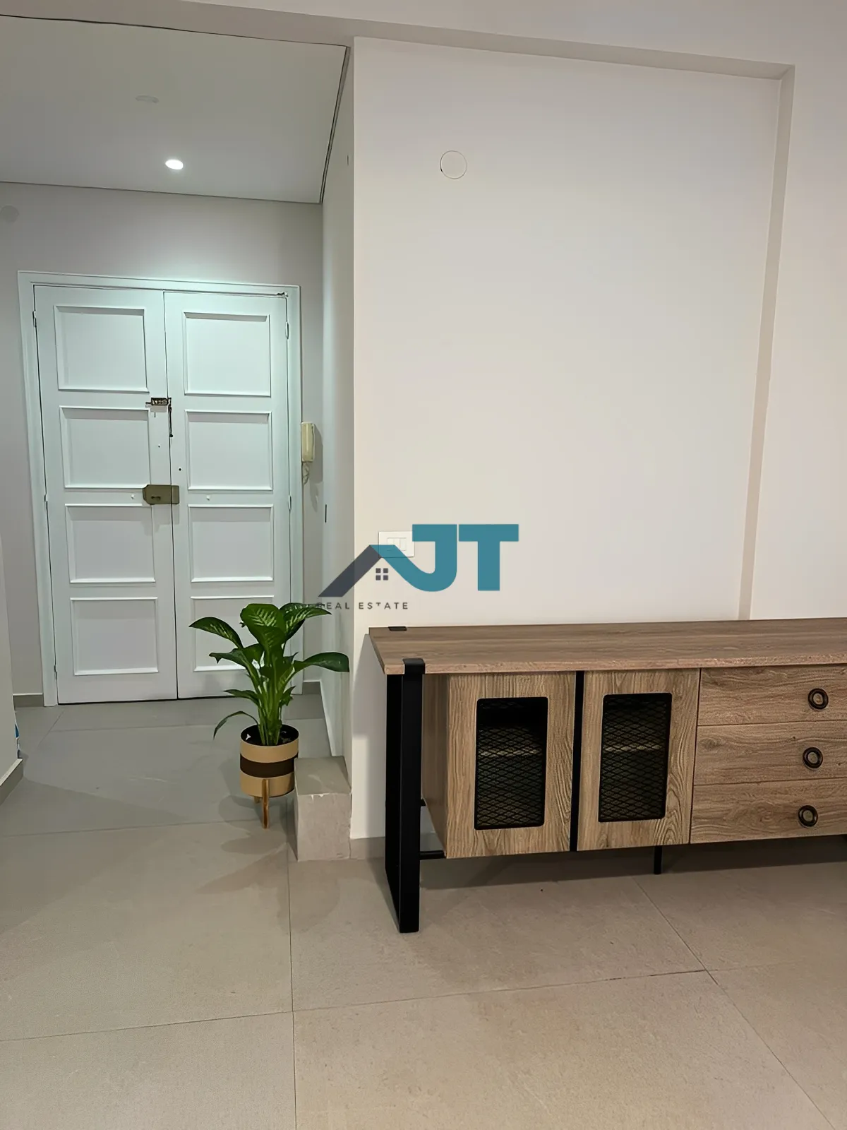 Apartment for Sale in Achrafieh, Tabaris