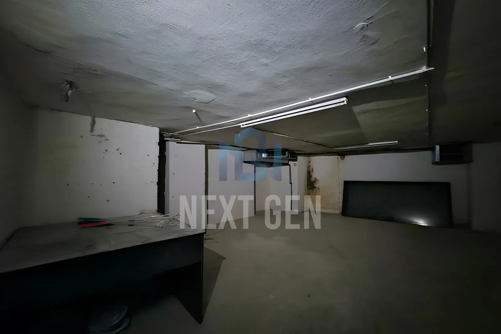 Shop for Rent in Downtown