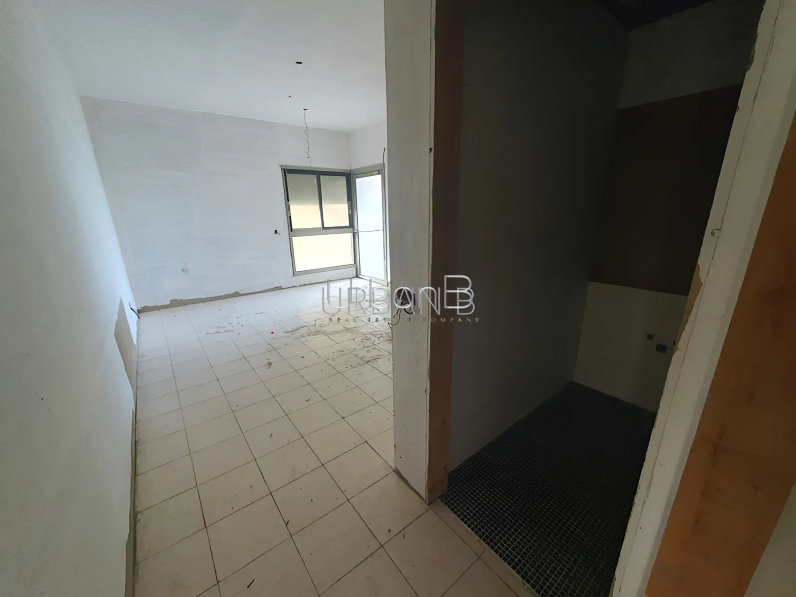 Residential in Ain el mraiseh, beirut, lebanon