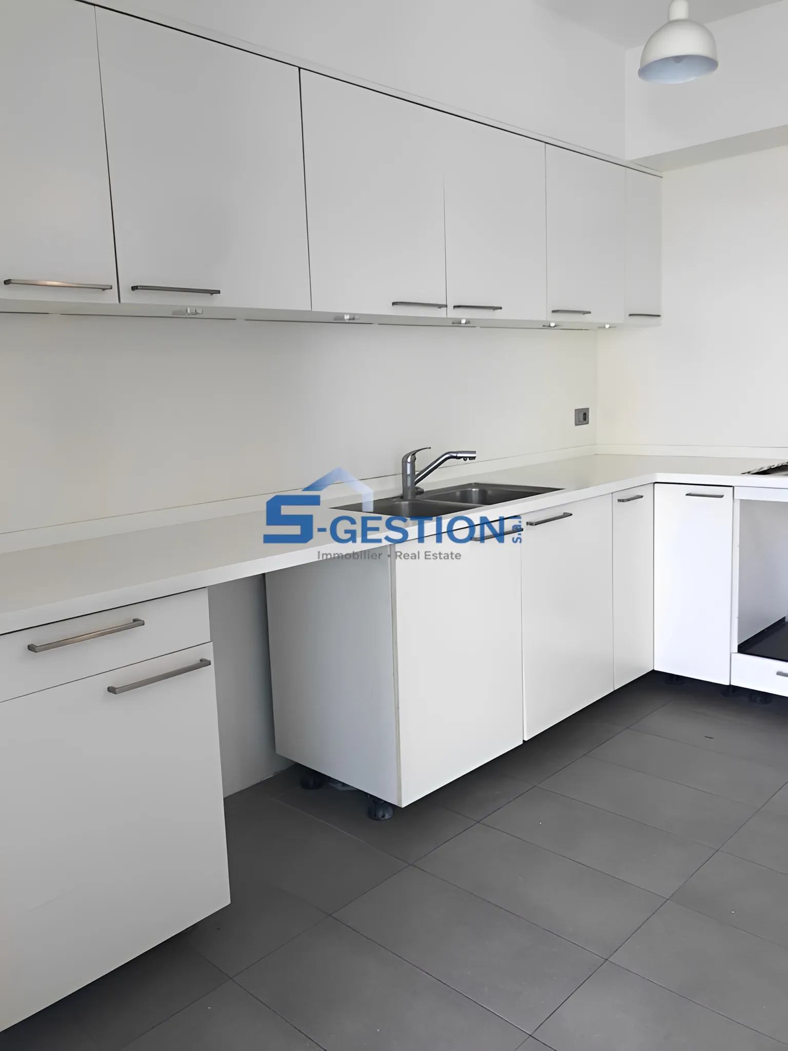 Apartment for Sale in Achrafieh
