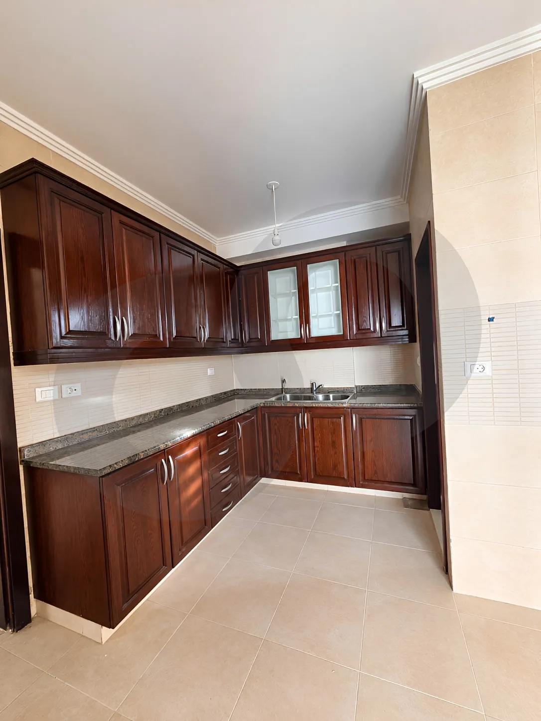 Apartment for Sale in Ain Al Mraiseh