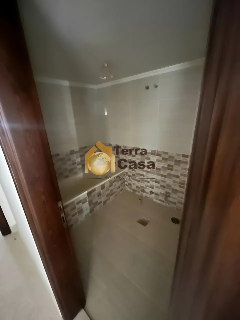 Apartment for Sale in Ain el Ghossein