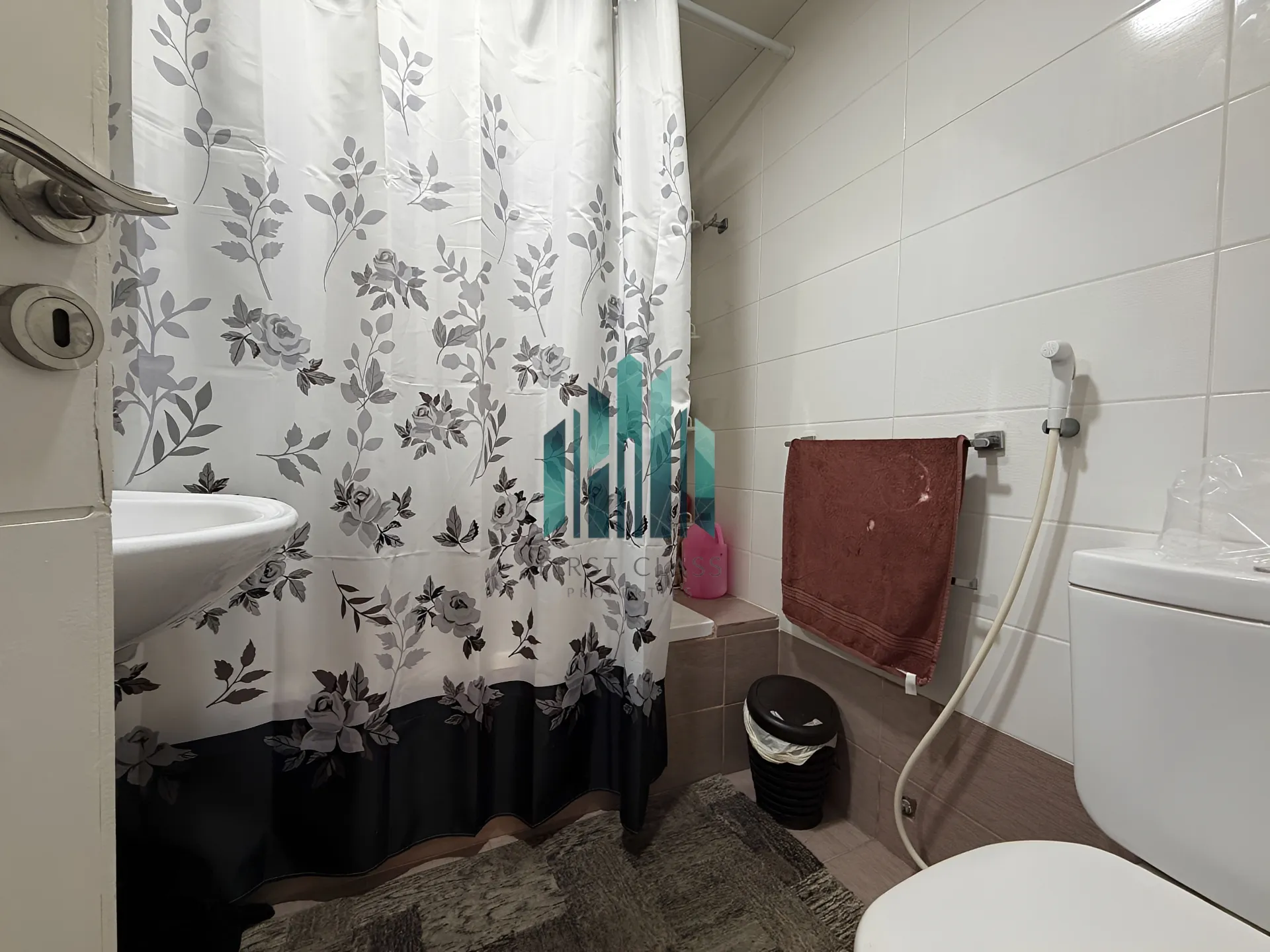 Duplex for Sale in Qornet El Hamra - 4 bed, 3 bath