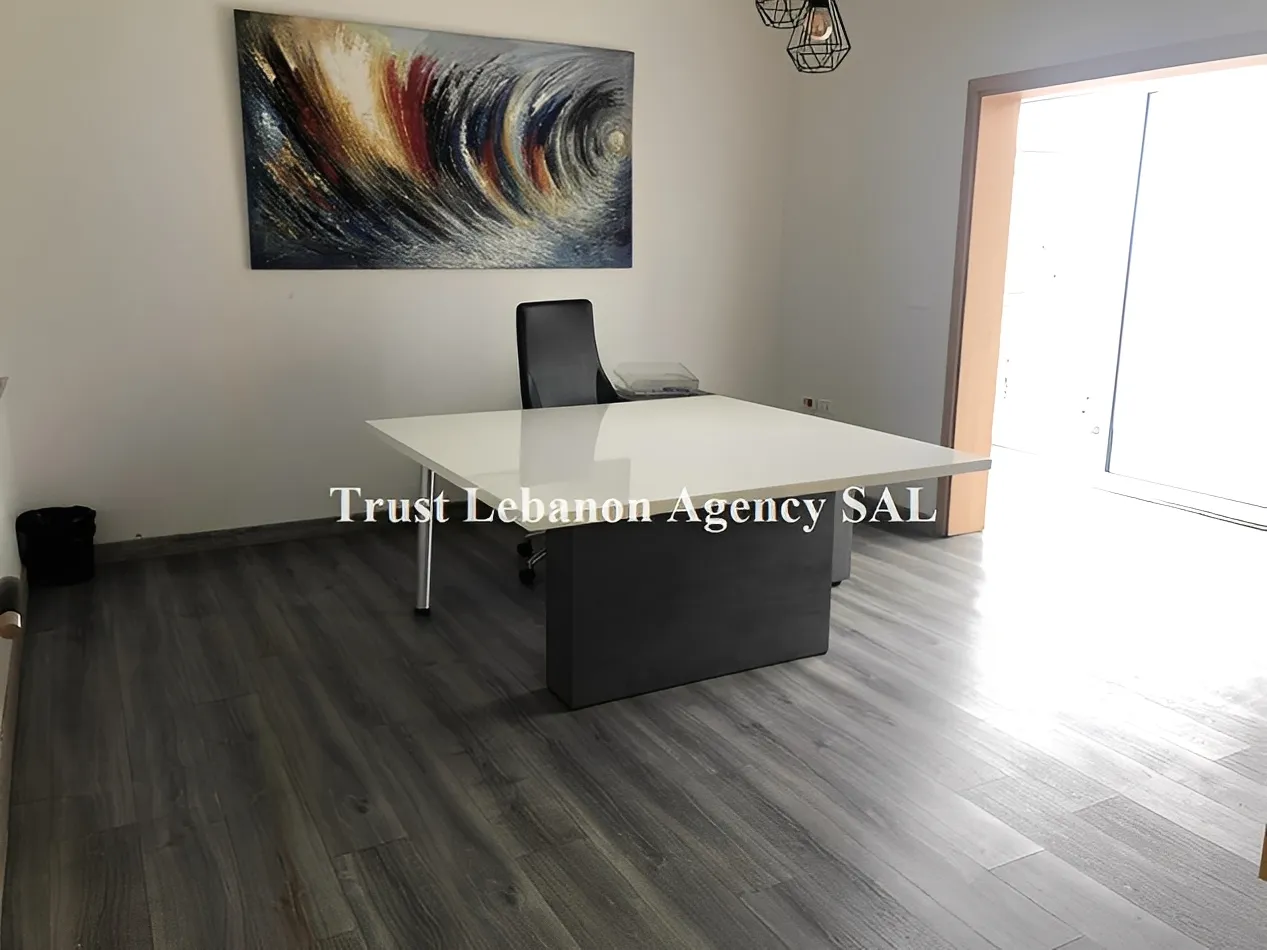 Office for rent in Metn, Zalka