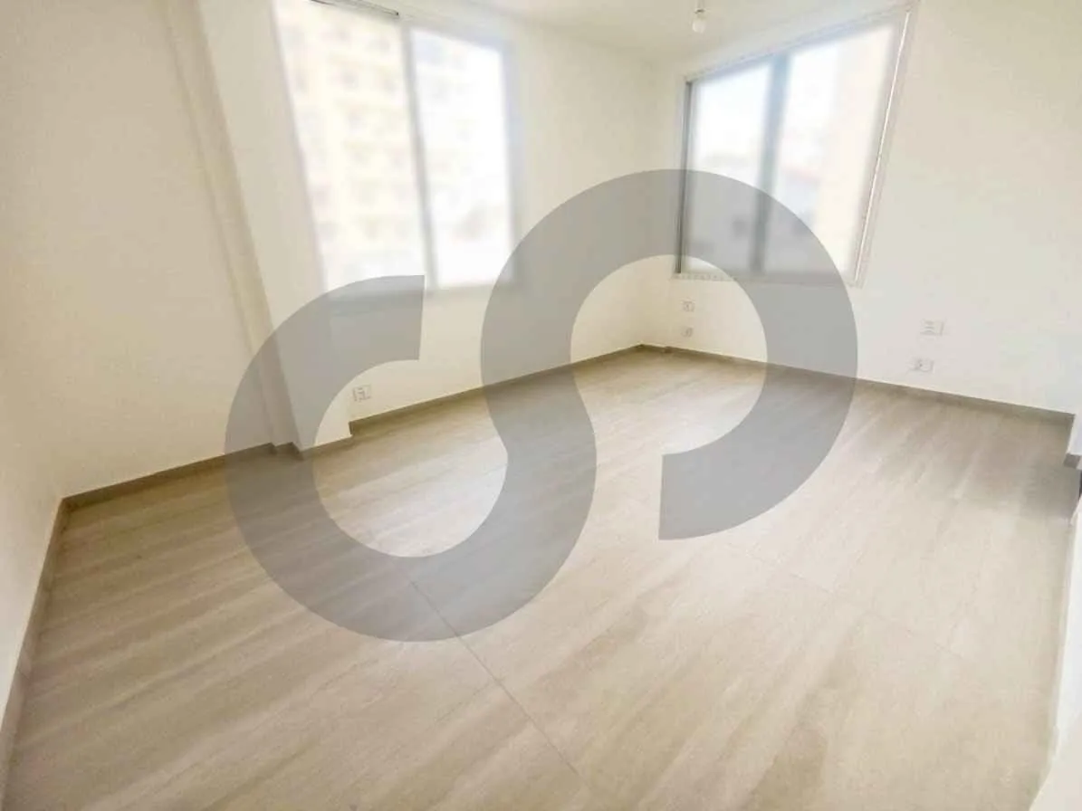 Apartment for Sale in Forn El Chebbak