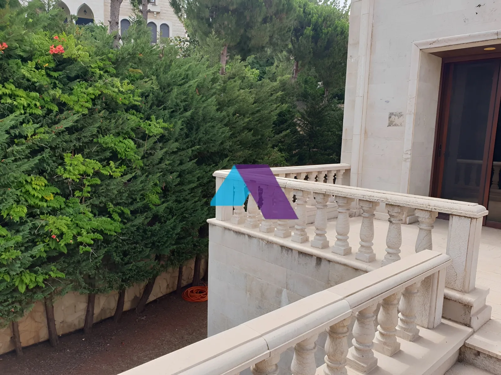 Villa for Sale in Aabadiyeh