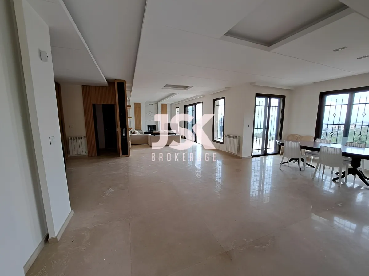Villa for Sale in Fidar , Lebanon