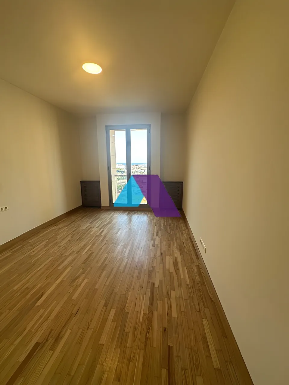 Apartment for Sale in Saifi Village