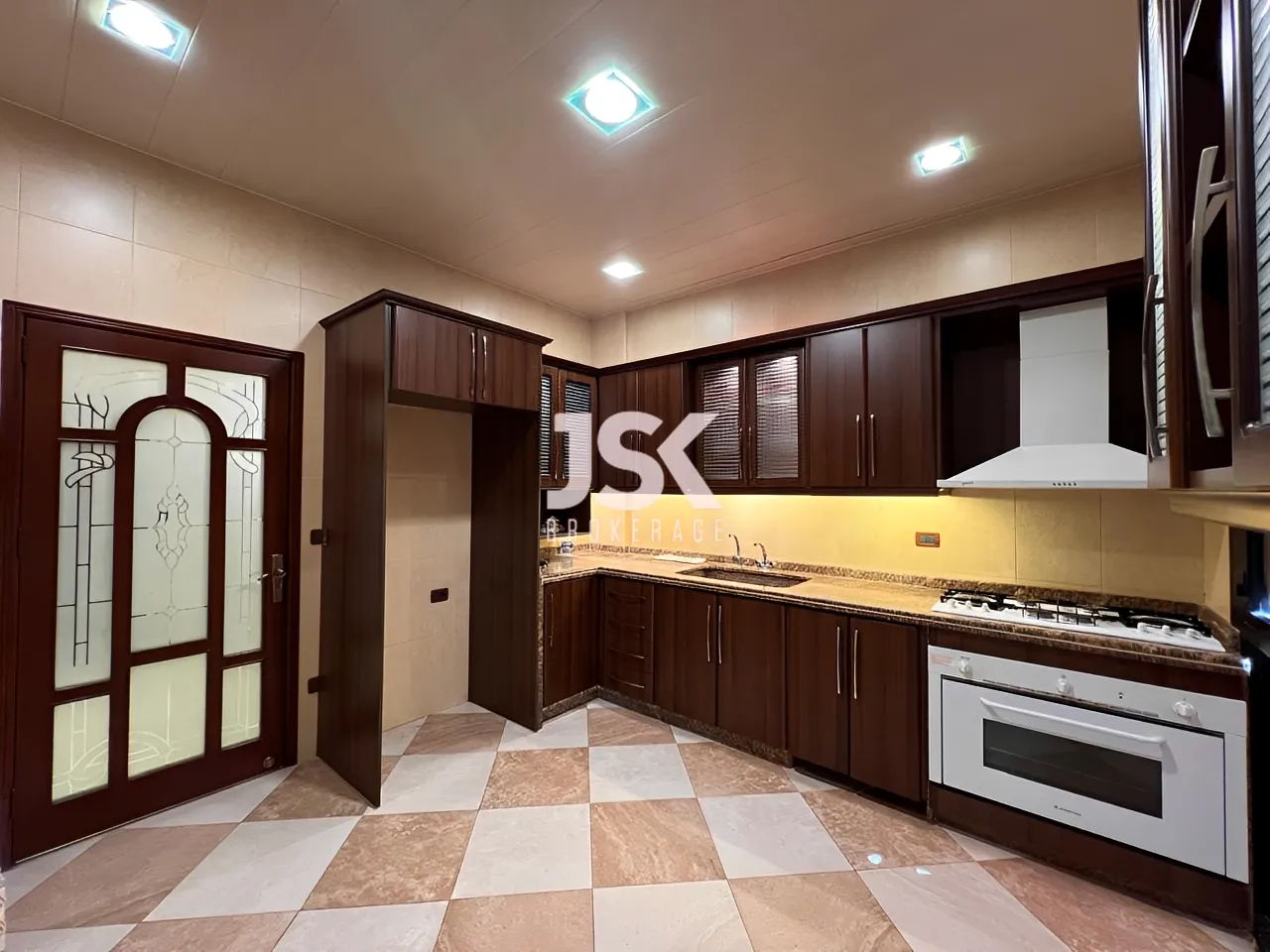Apartment for Sale in Maghdoucheh