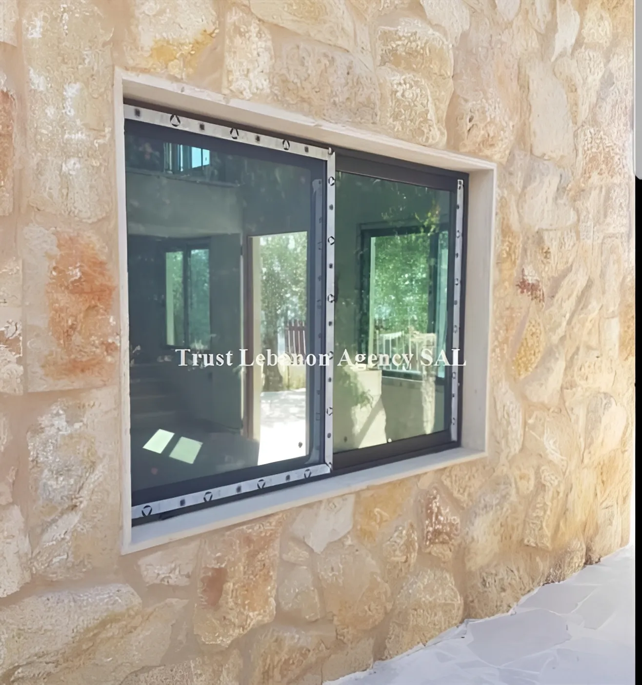 Duplex for Rent in Metn Jouret El Ballout Lebanon