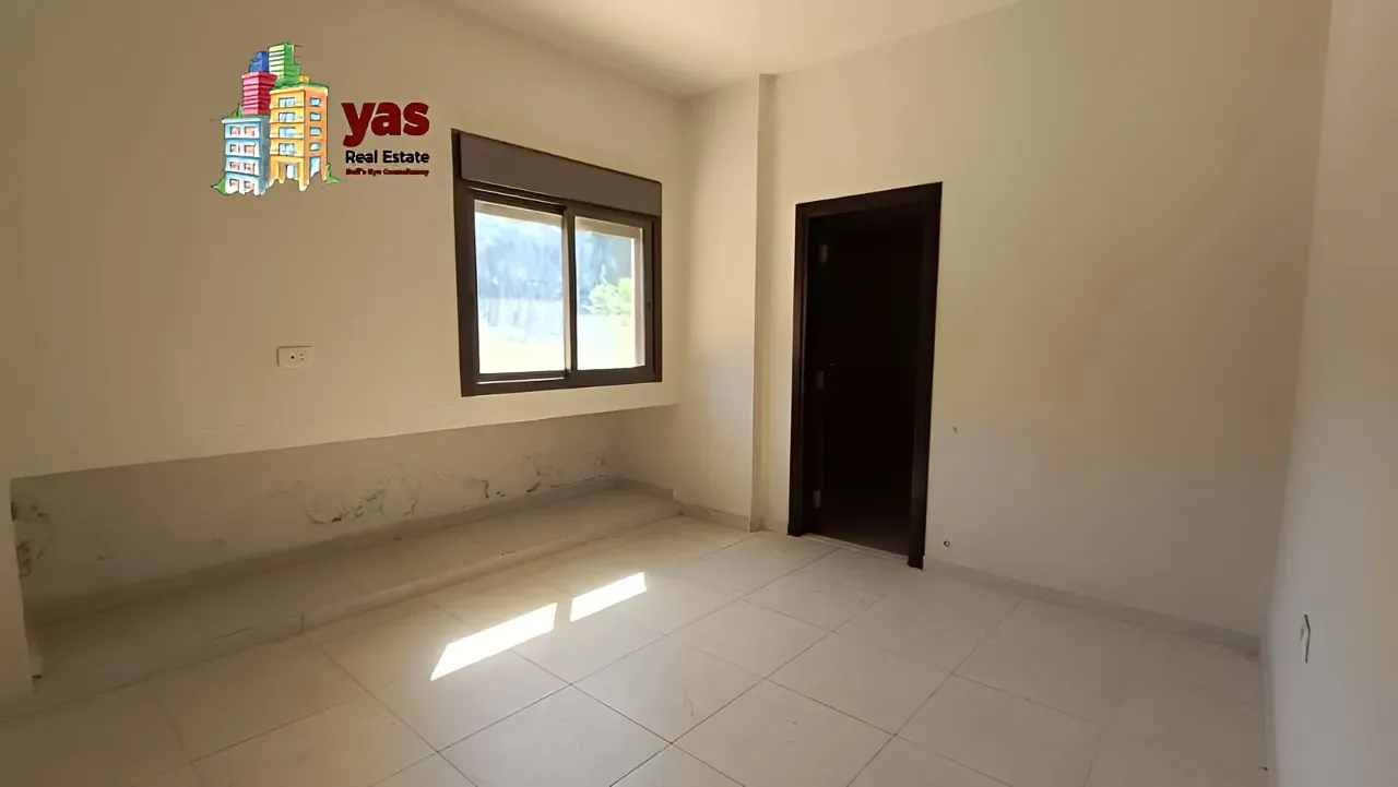 Apartment for Sale in Mansourieh - 6 bed, 3 bath