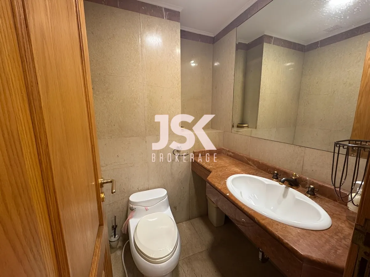 Apartment for Sale in Hamra, Beirut, Lebanon