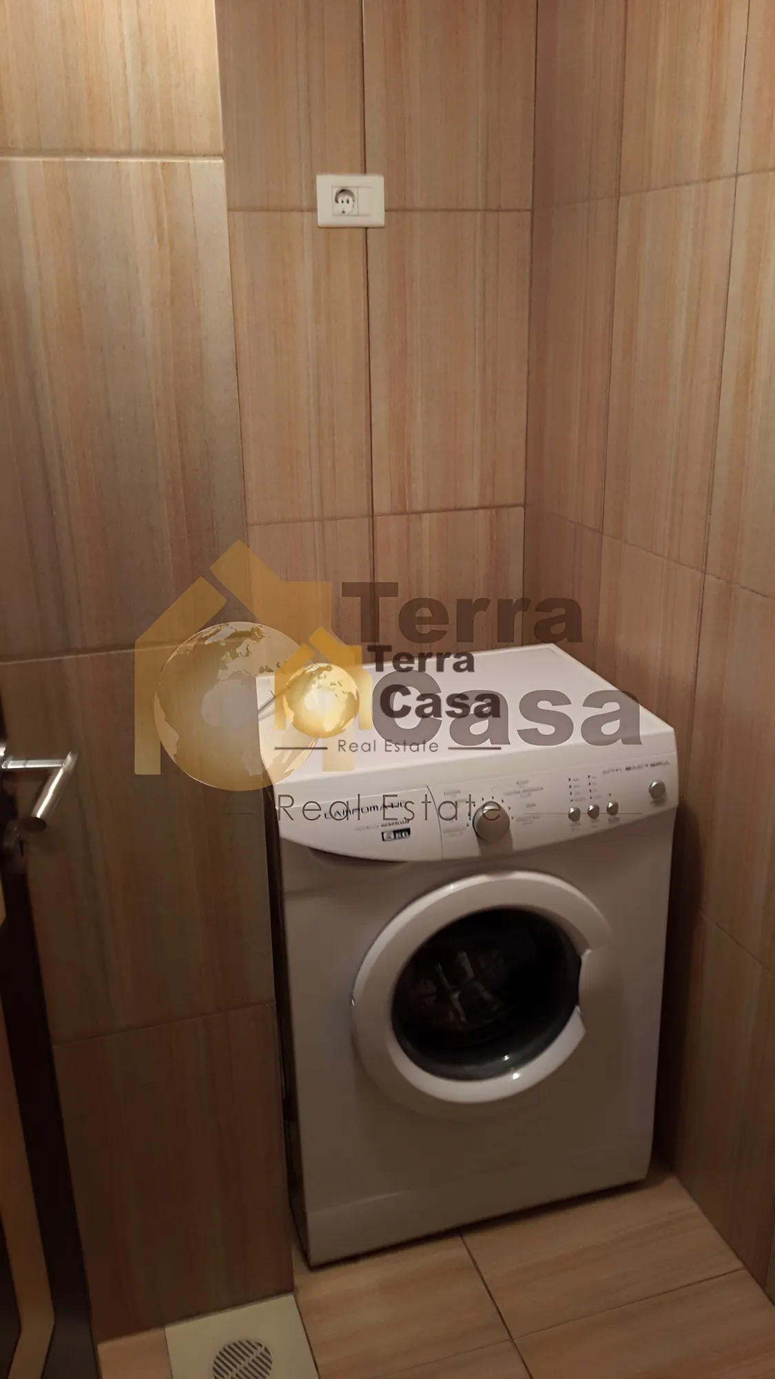 Apartment for Sale in Haouch el Omara - 2 bed, 2 bath