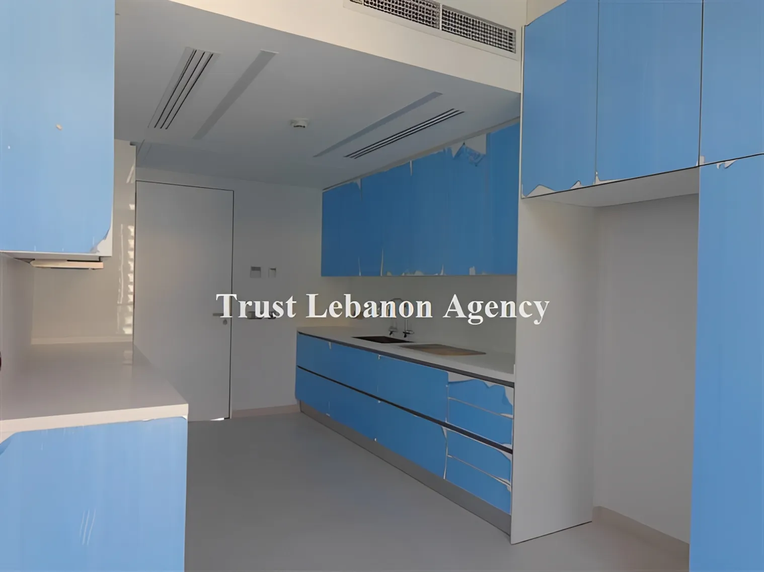 Apartment for Sale in Downtown Beirut Lebanon - 3 bed, 5 bath