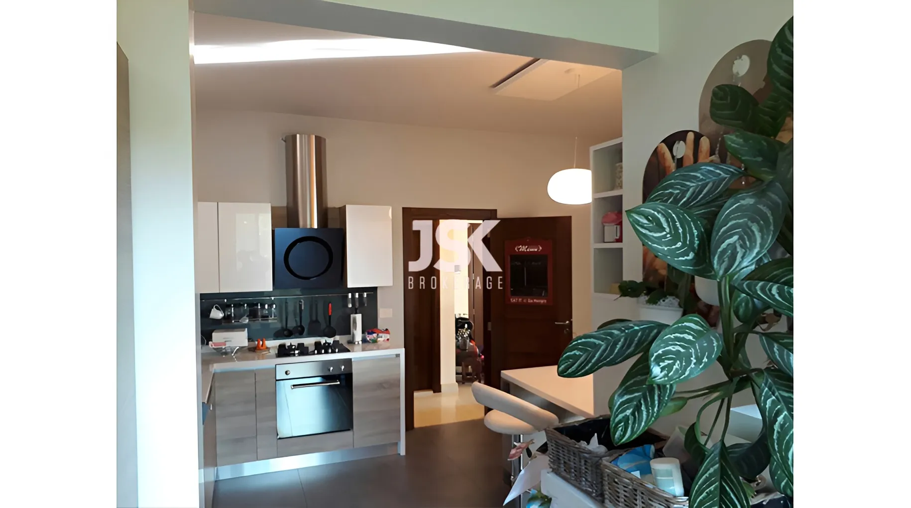 Apartment for Sale in Mtaileb